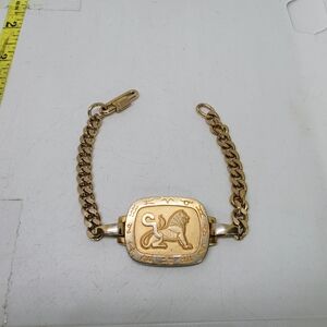 Vtg Chunky Zodiac Gold Tone Link Chain Charm Toggle Bracelet Horoscope Leo Lion